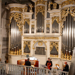 VERHÜLLUNG von Jan Kehrberger