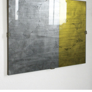 Acryl auf Papier, Folie, Glas, 33,5 x 40,3 cm, 2019